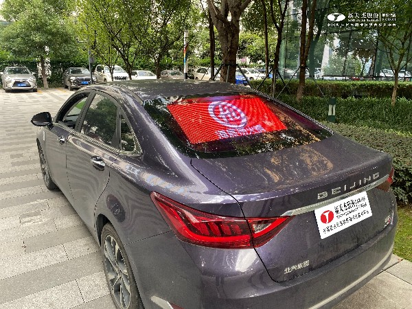 廣告投放新選擇 | 網(wǎng)約車(chē)后窗智能屏即將引爆蓉城